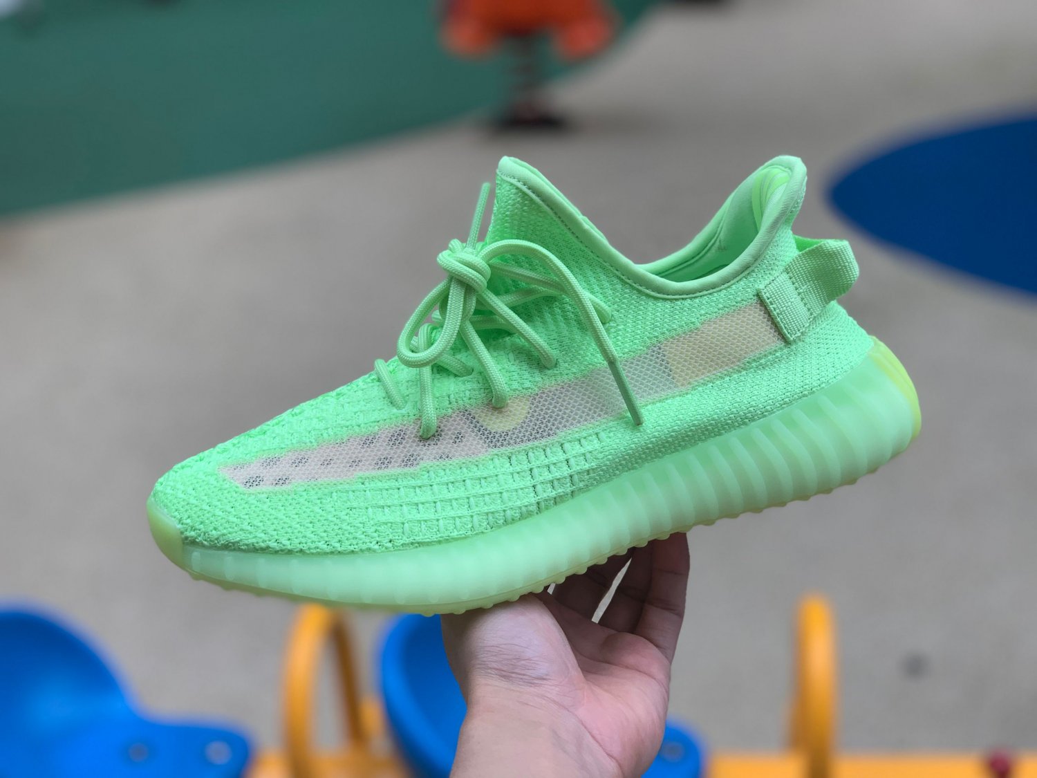 Adidas Yeezy 350 V2 GID EG5293