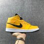 Air Jordan 1 Mid 'University Gold' 554724-700