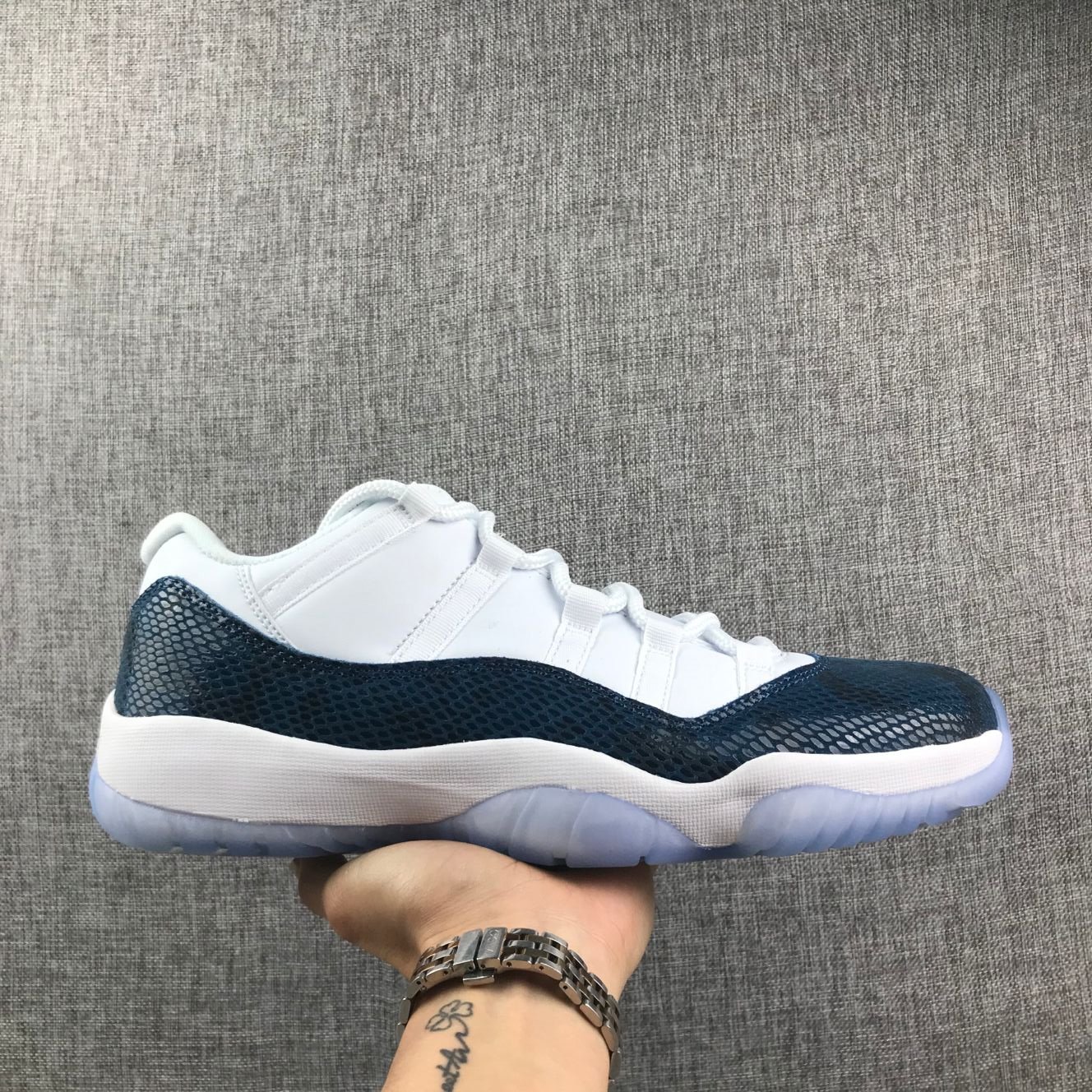 Air Jordan 11 Retro Low 'Navy Snakeskin' 2019 - CD6846 102
