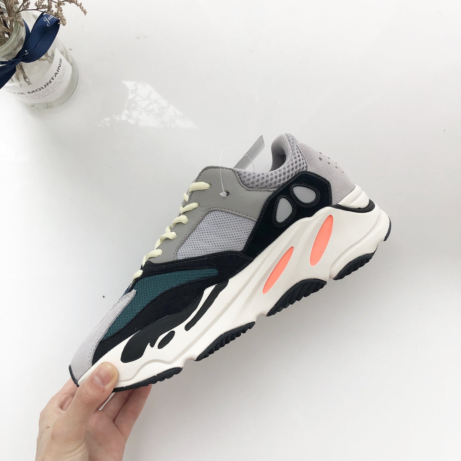 yeezy wave runner 6.5