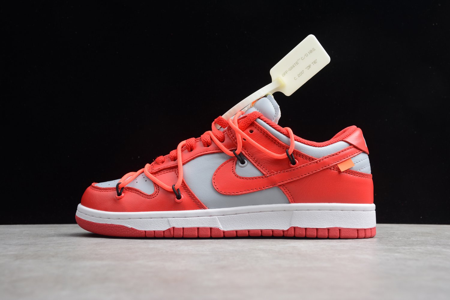 Off-White x Futura x Dunk OW SB CT0856-600