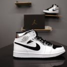 Air Jordan 1 Mid 'White Silver' 554724 121