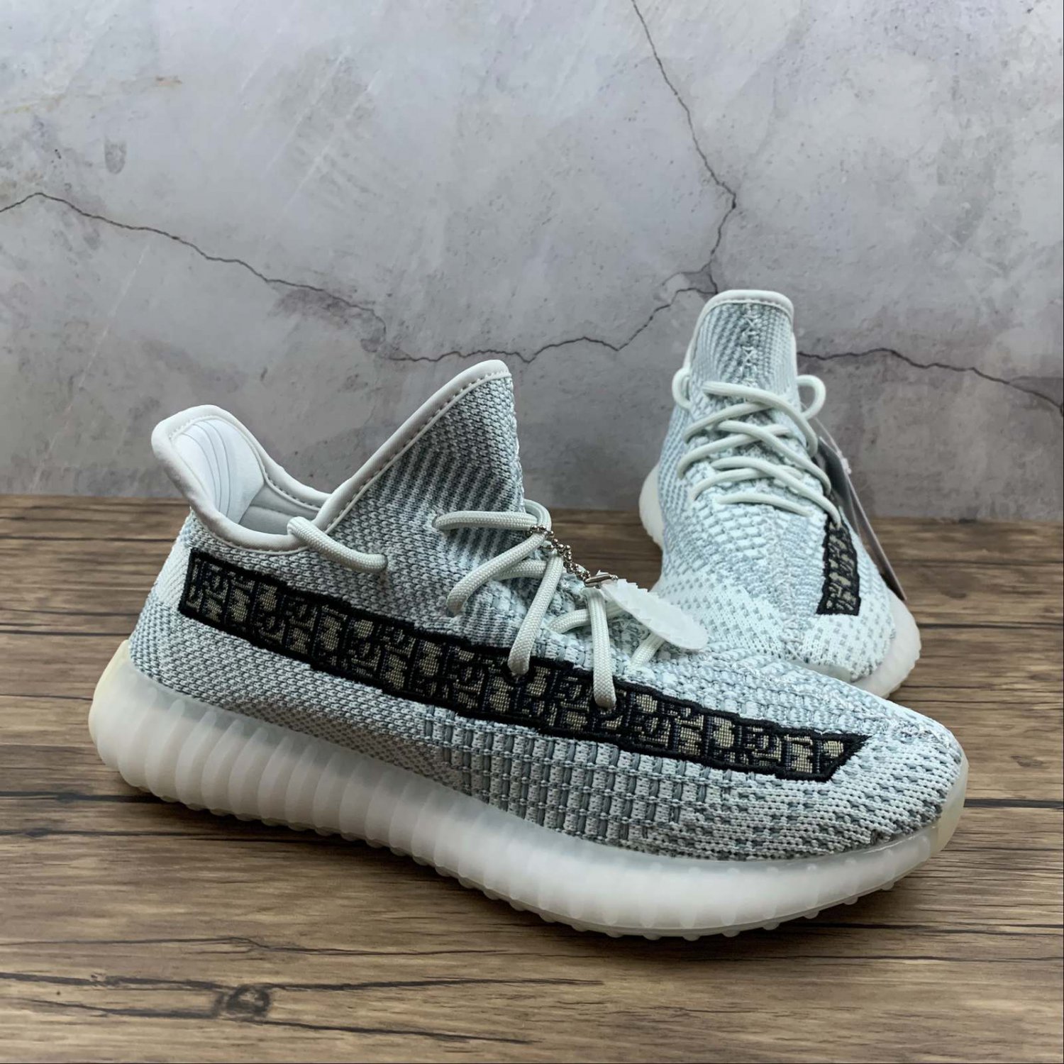 Adidas YEEZY BOOST 350V2 Diro FC6608