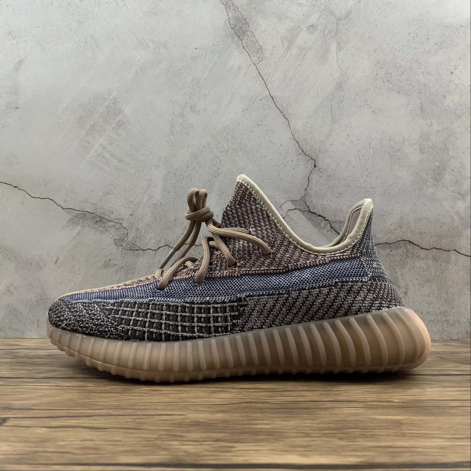 Yeezy Boost 350 V2 'Fade' - adidas - H02795