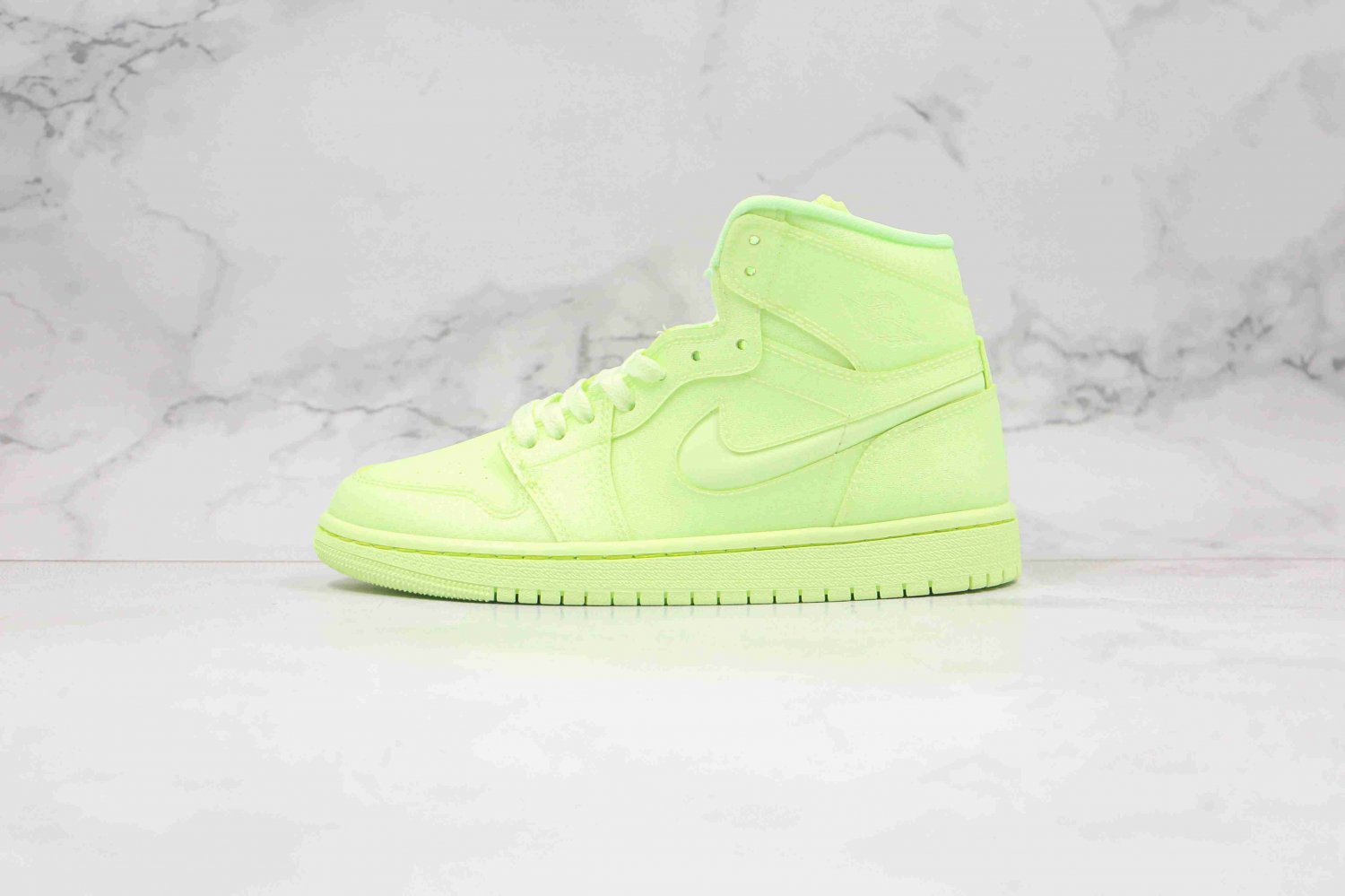 Jordan 1 Retro High Barely Volt AH7389-700