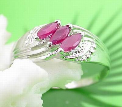 Brand 'LIYING' Fashion 925 Sterling Silver Ring with Nature Ruby