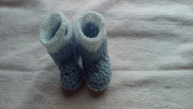 Newborn lavender crocheted rainboots