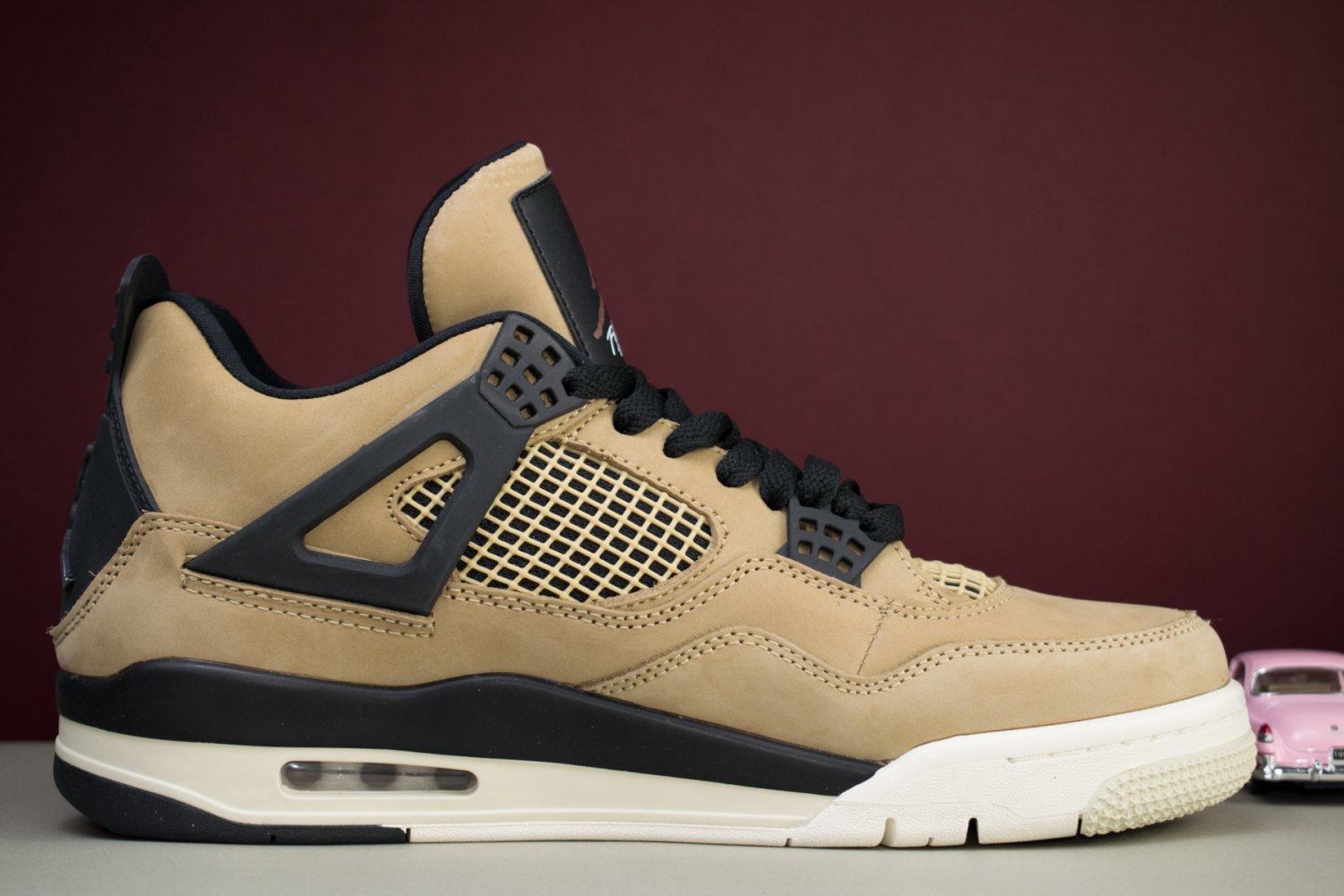 aj 4 fossil