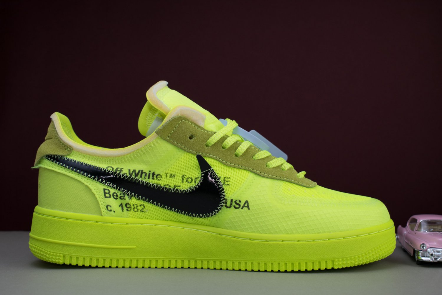 Nike Air Force 1 Low Off-White Volt