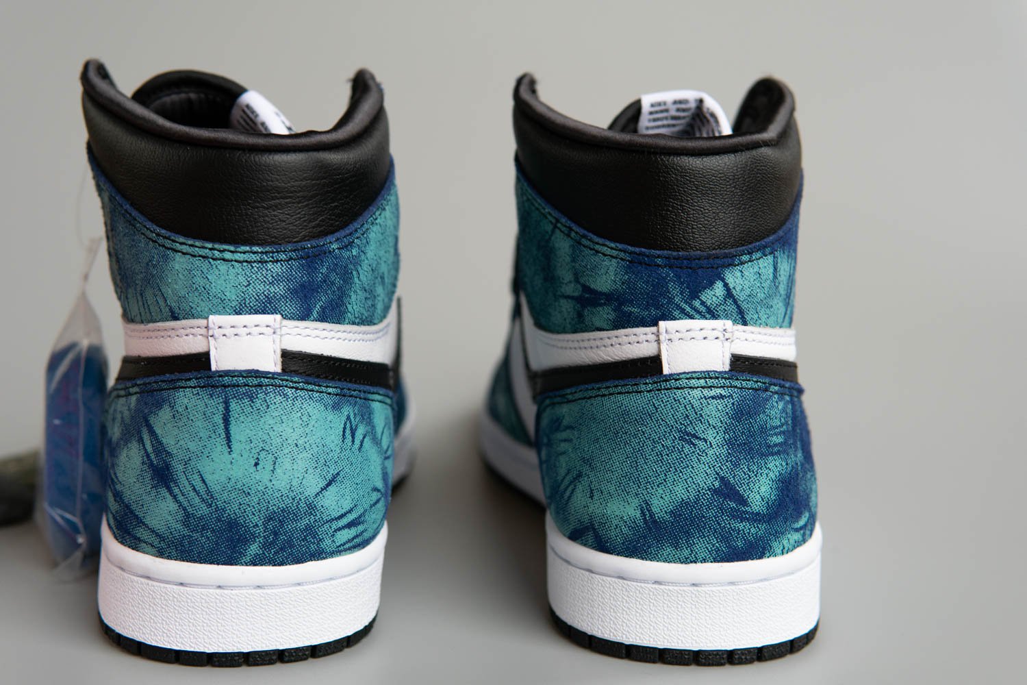 tie dye retro jordan 1