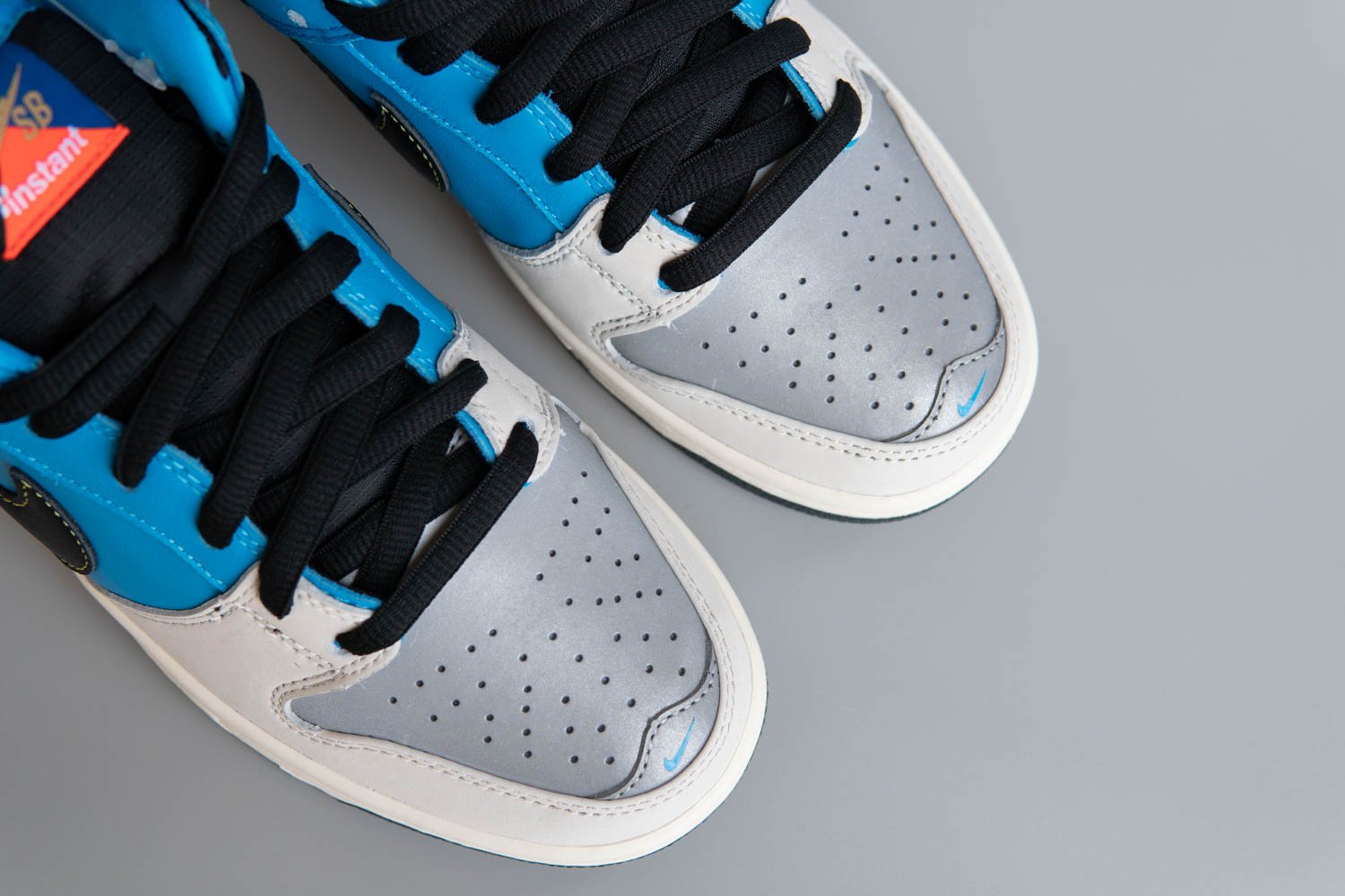 nike dunk low instant