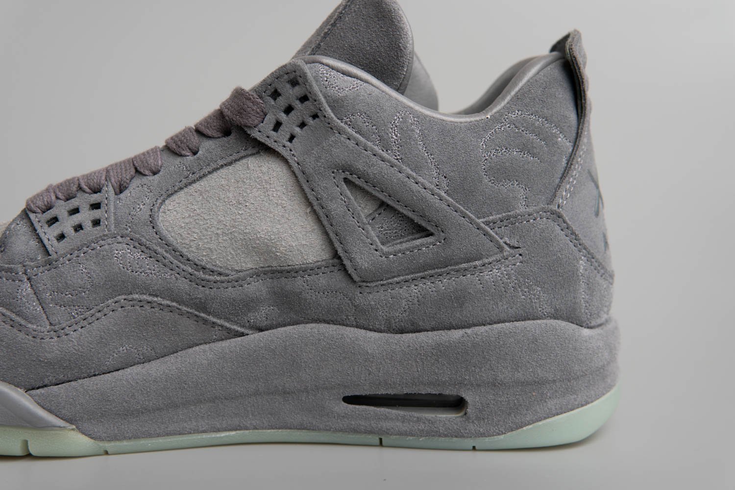 jordan 4 retro kaws grey