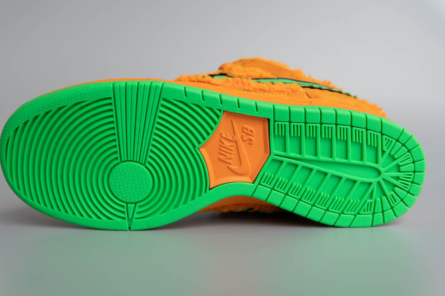 dunk low orange bear