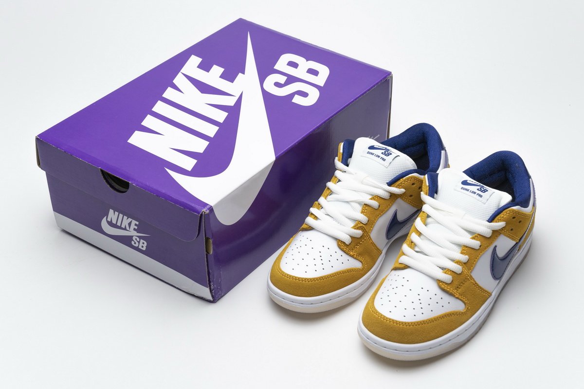 nike sb dunk laser