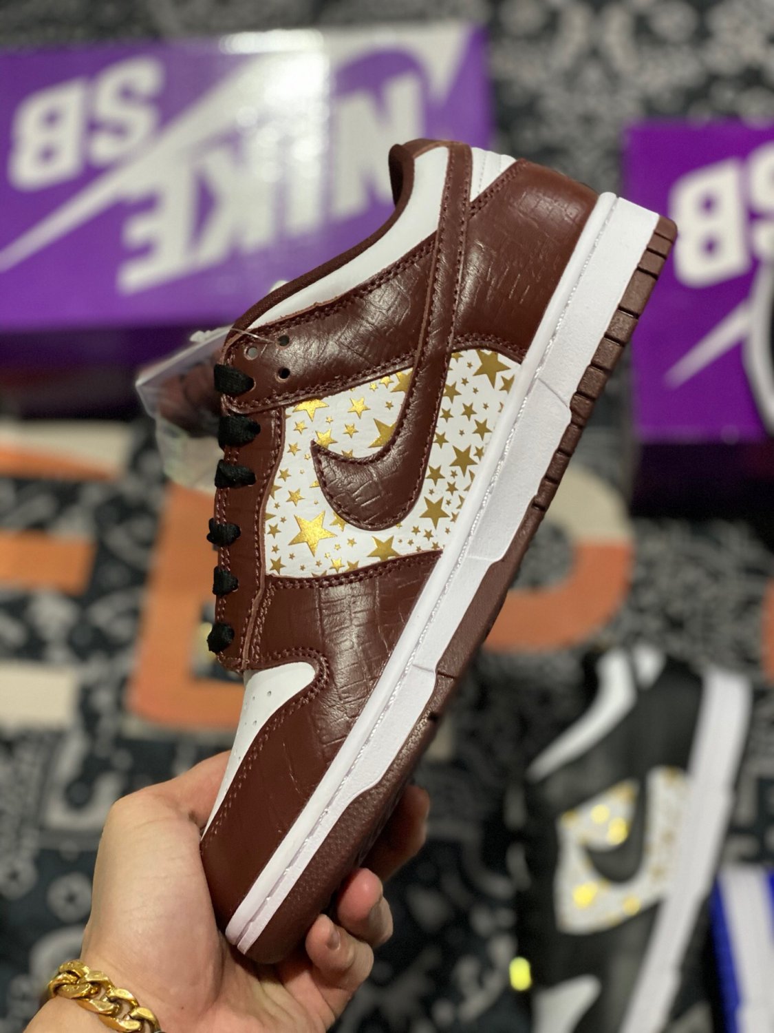 stockx dunk low supreme