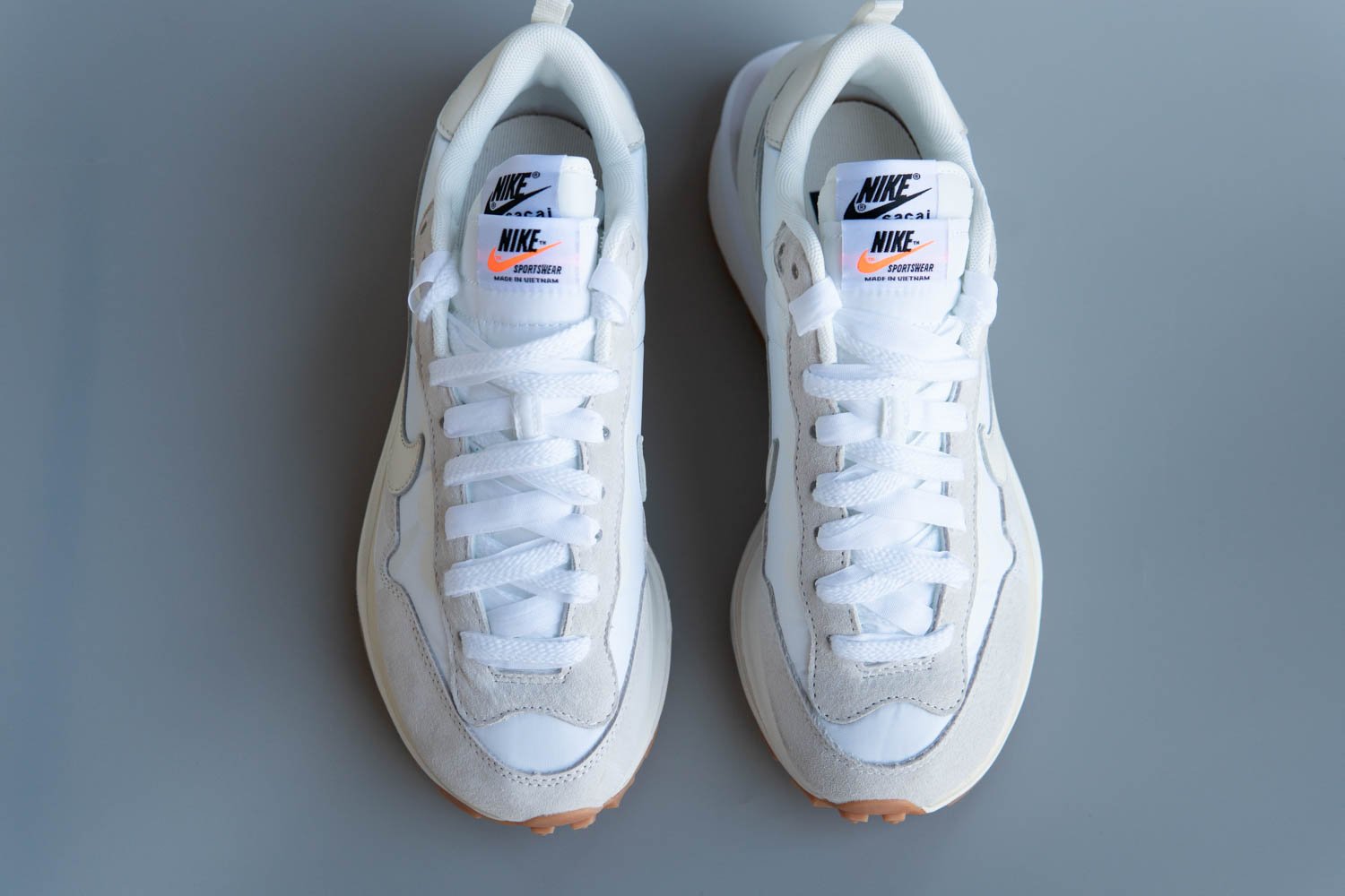 nike sacai waffle sail