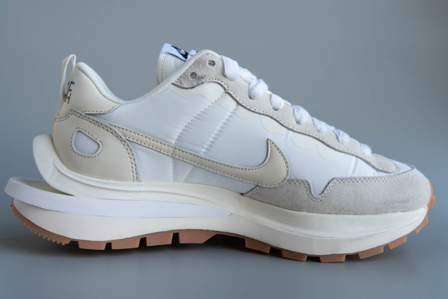 Nike Vaporwaffle Sacai Sail Gum