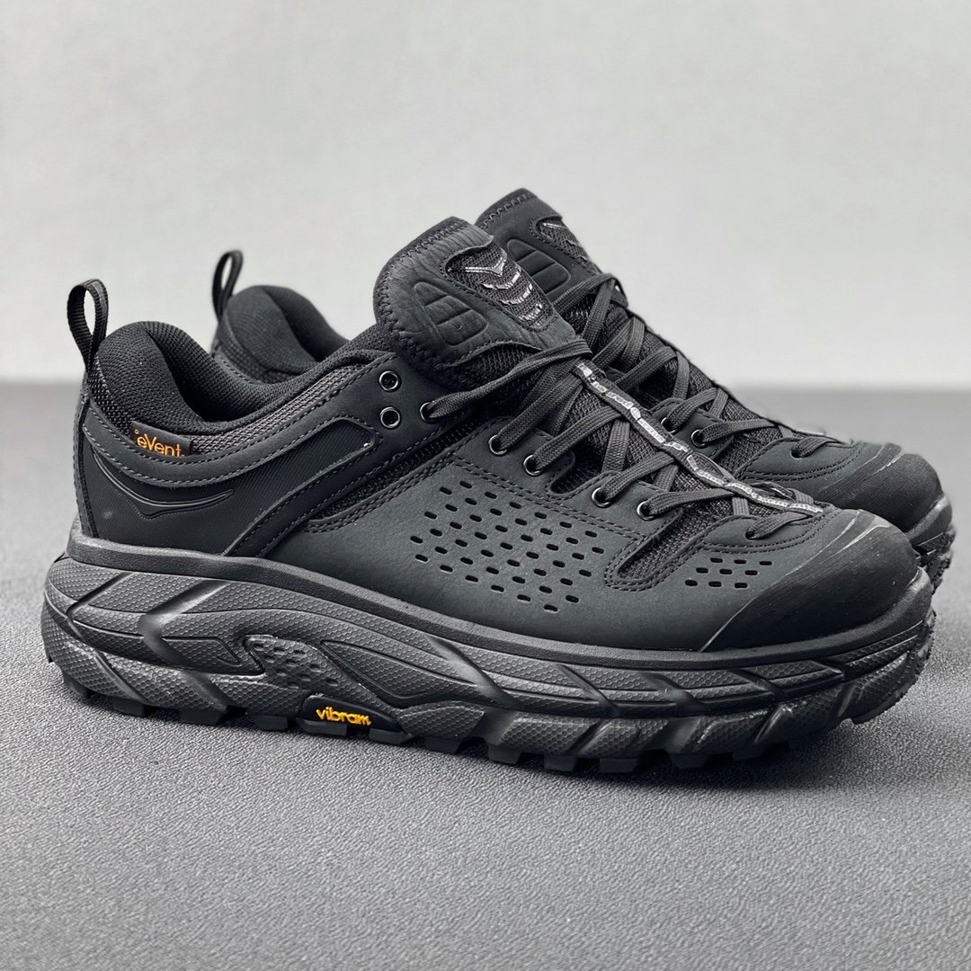 Hoka One One Tor Ultra Low Engineered Garments Black