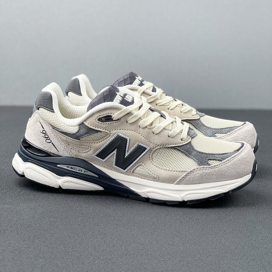 New Balance 990v3 Teddy Saints Moonbeam