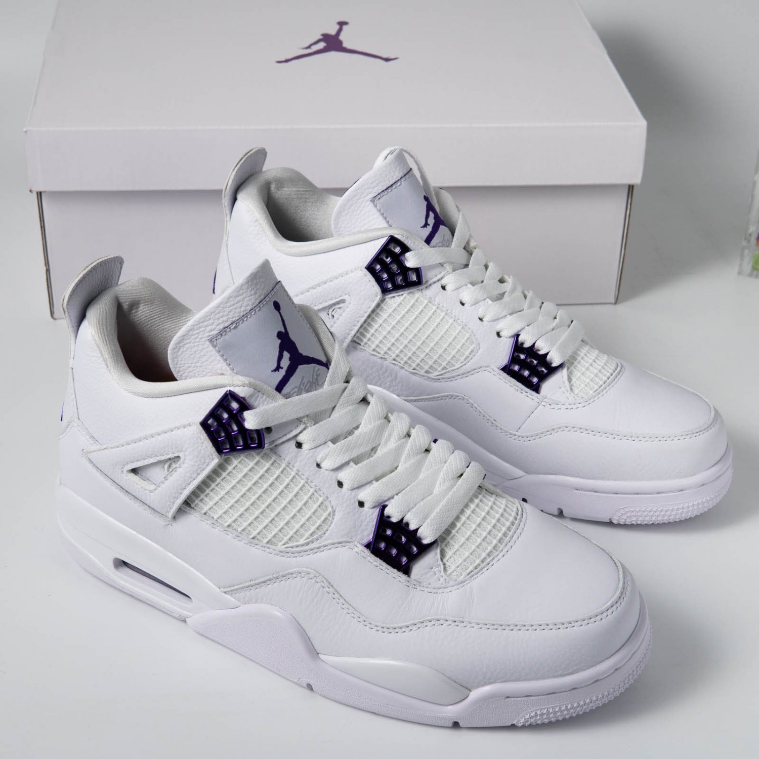 Jordan 4 Retro Metallic Purple 0039