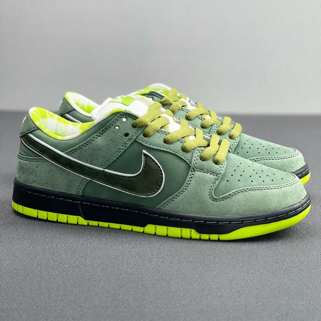 nike sb dunk green lobster
