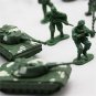 90PCS Plastic Model Playset Toy Soldiers Action Figures Army Men Accessories
