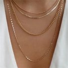Divine Elegance: Opulent Gold Chain Necklace with Exquisite Pendant for Women