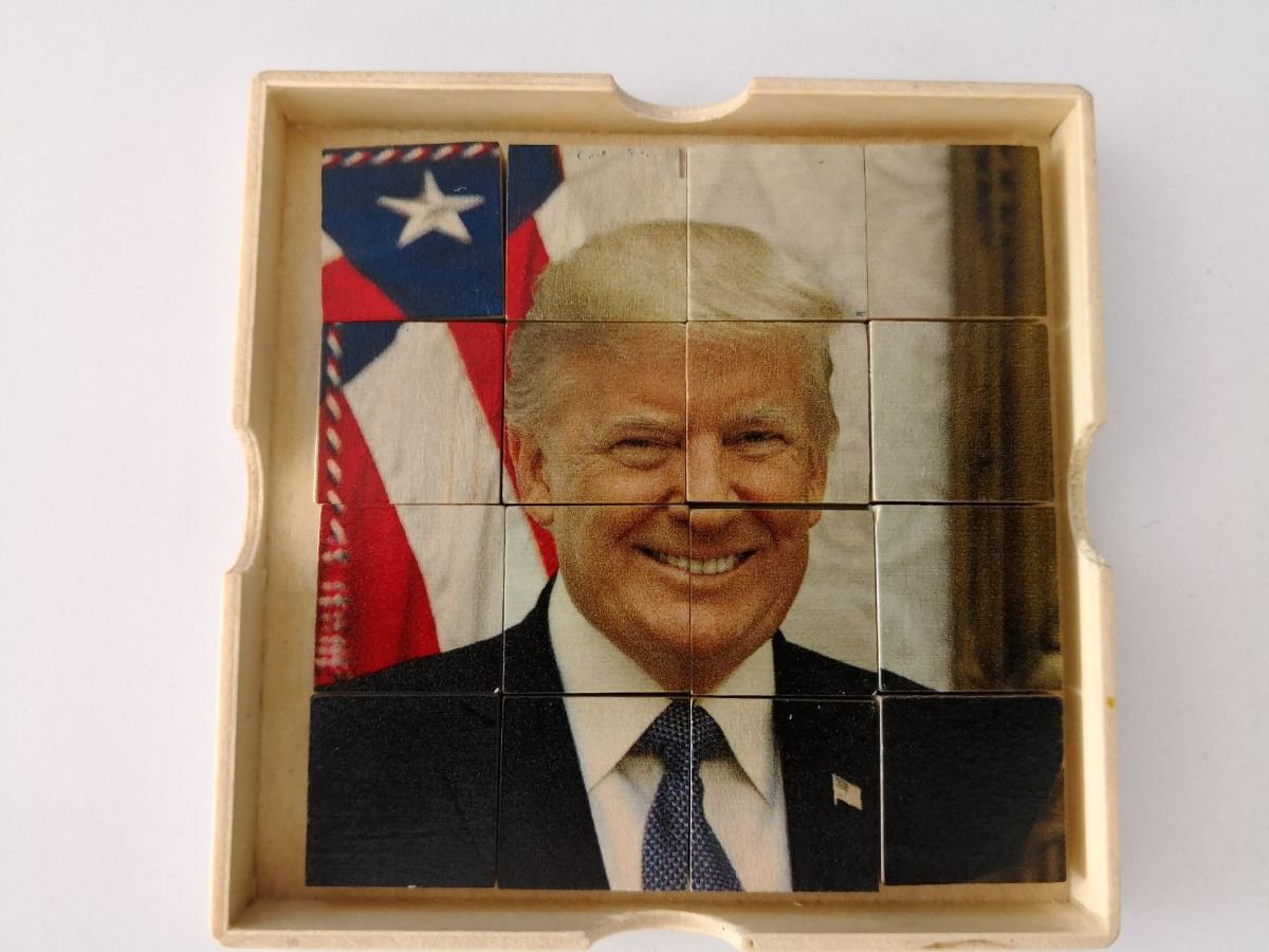UNIQUE ART. DOUBLE SIDED SLIDING HAND PUZZLE. PREESIDENT DONALD TRUMP VS LIBERTY 4X4