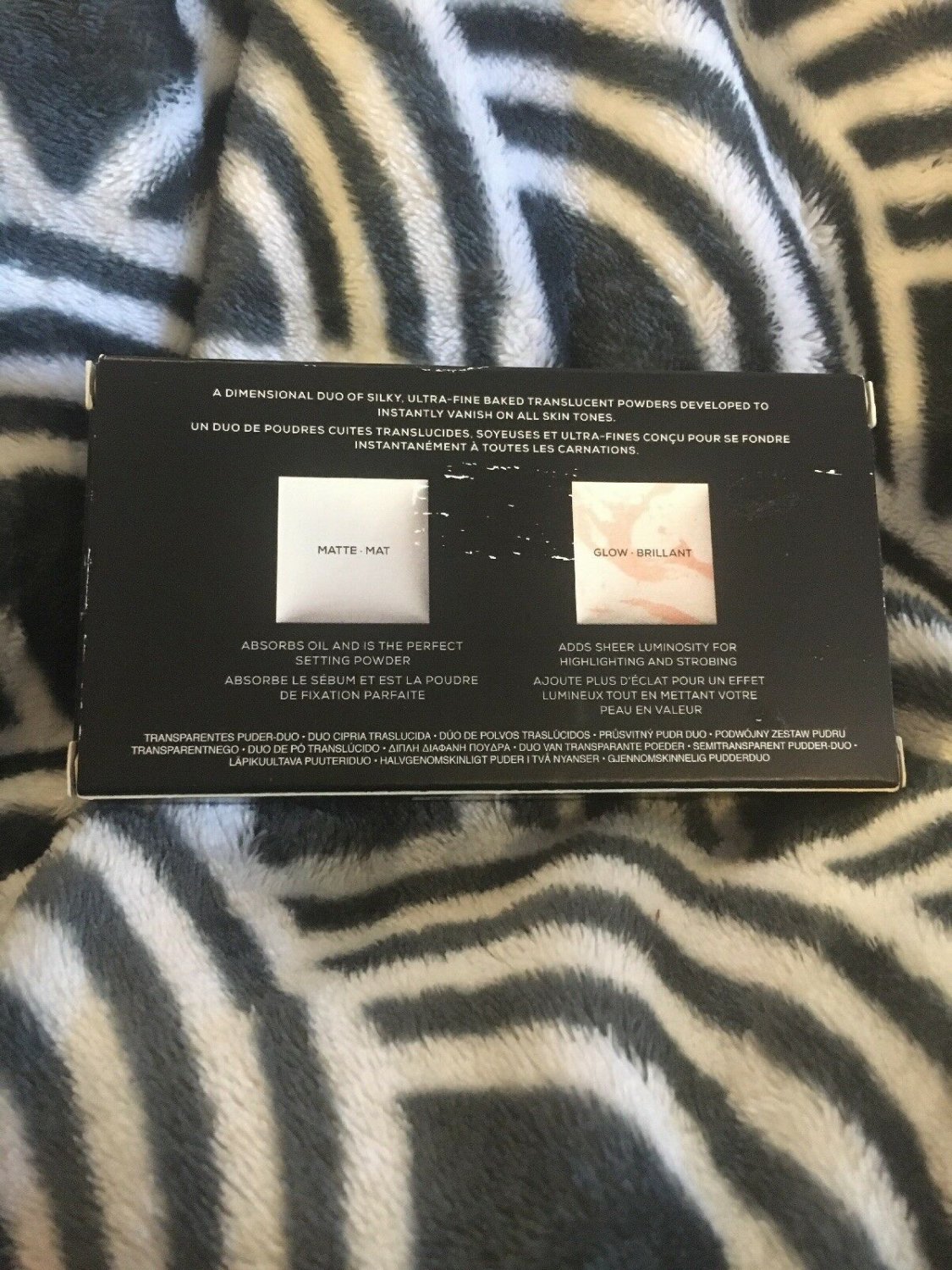 Bare Minerals Invisible Light Matte Powder And Glow Highlighting Duo Face Nib