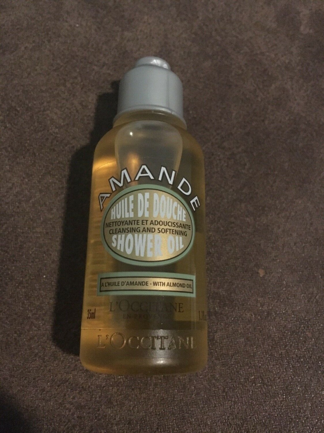L'OCCITANE AMANDE CLEANSING SOFTENING SHOWER OIL 35 ml/1.18 oz SAMPLE