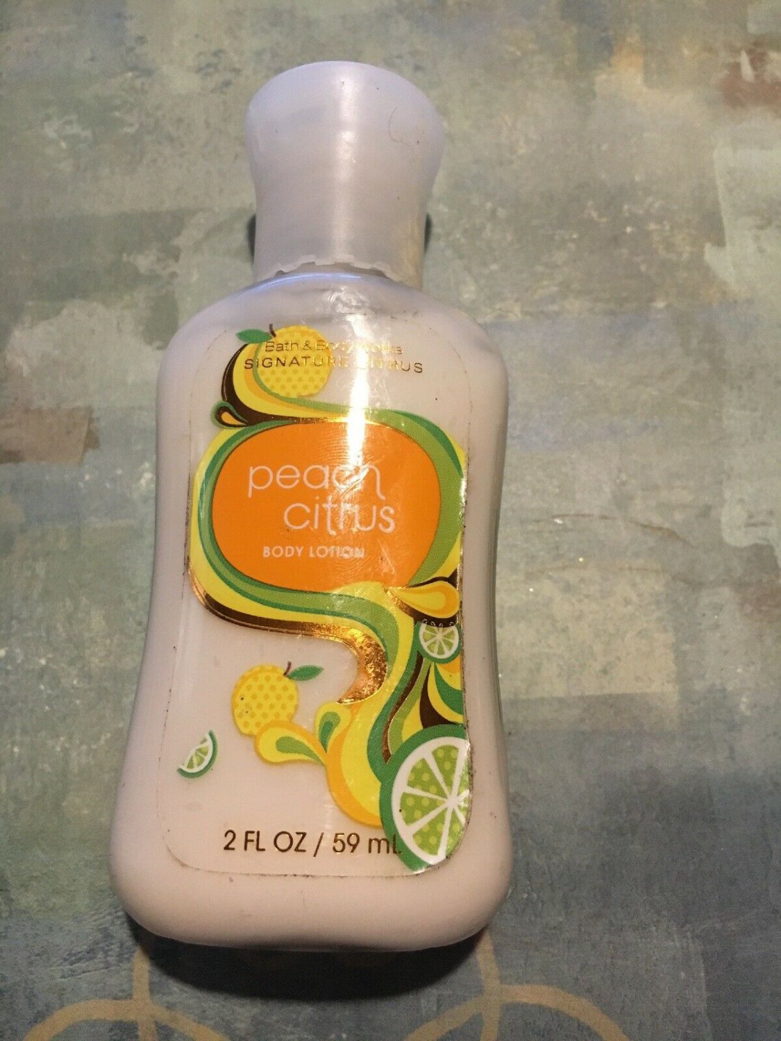 bath and body works body lotion 2 FL OZ PEACH CITRUS