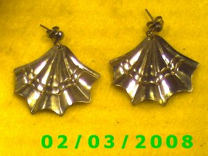  Silver Fan  Pierced Earrings