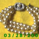  7 3/4" Pearl Bracelet w/rhinestones Japan (047)