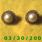 Gold w/pearl n stones Pierced Earrings (018)