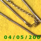 Gold Necklace    E5017