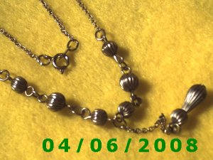 Silver Necklace w/Charm     E5037
