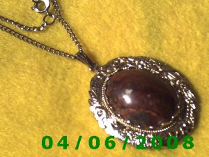 Silver Necklace w/Medalion     E5040