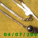 Gold Necklace w/Beads      E5050