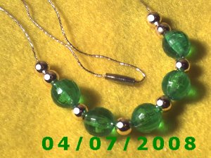 Gold Necklace w/Beads     E6003