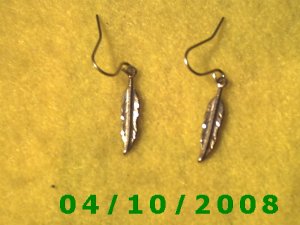 Gold Feather Pierced Earrings    Q005