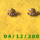 Gold Character Pierced Earrings      Q1003