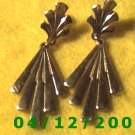 Gold Pierced Earrings     Q1006