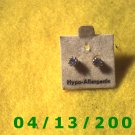 Blue Stud Pierced Earrings         Q2032