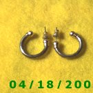 Silver Hoop Pierced Earrings    Q3A009