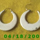 White Hoop Pierced Earrings     Q3025