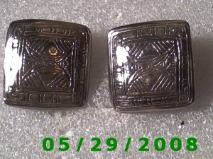 Silver Clip On Earrings    D055