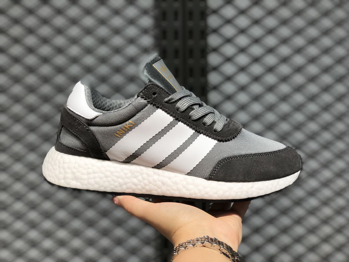 l5923 adidas