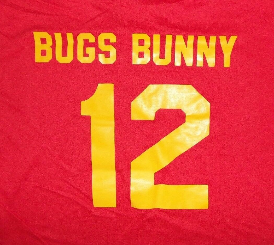 Bugs Bunny Baseball Softball Soccer Hawks vintage t shirt M 50/50 08202019