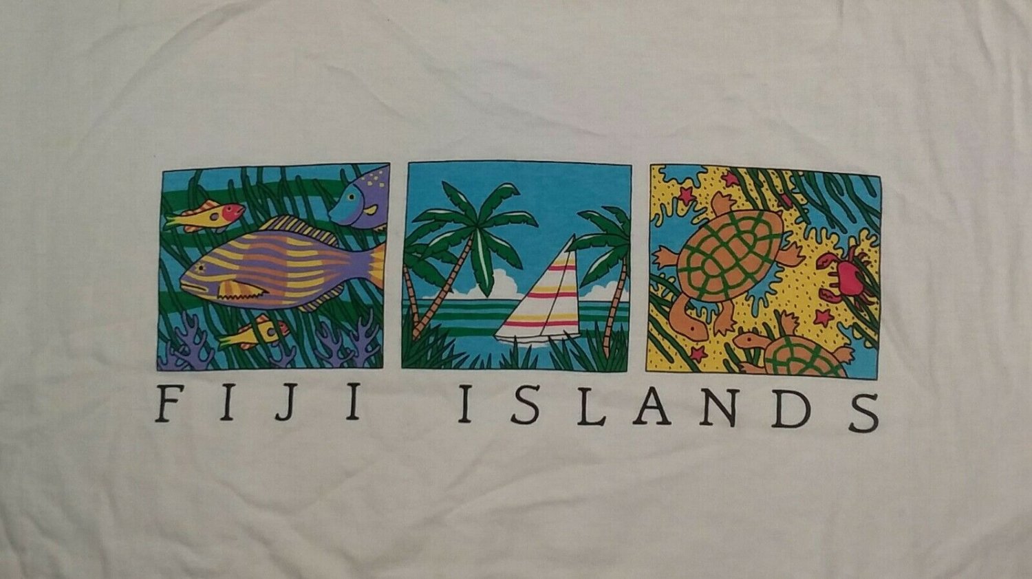 vintage Fuji Islands tropical fish turtle sailboat t shirt M beach vacation