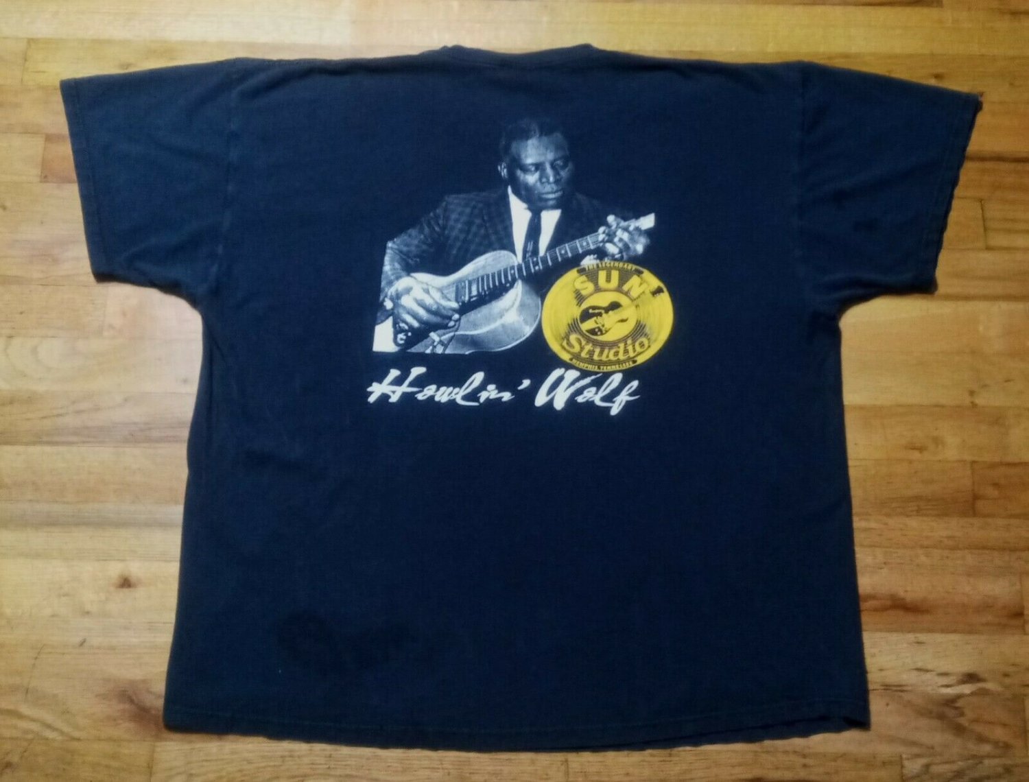 rare vintage Sun Studios Records Howlin' Wolf blues guitar t shirt ...